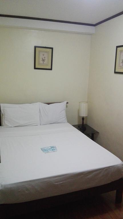 Hotel Isabelle Royale Makati Makati City Esterno foto