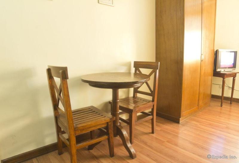 Hotel Isabelle Royale Makati Makati City Esterno foto